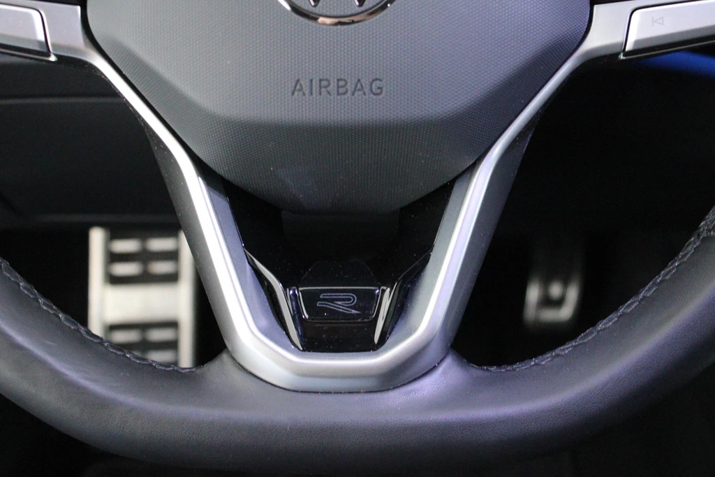 Volkswagen Passat – foto 23