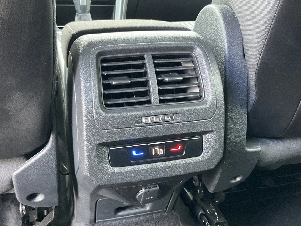 Volkswagen Touran – foto 22