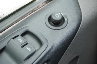 Ford Transit Custom – thumbnail 19