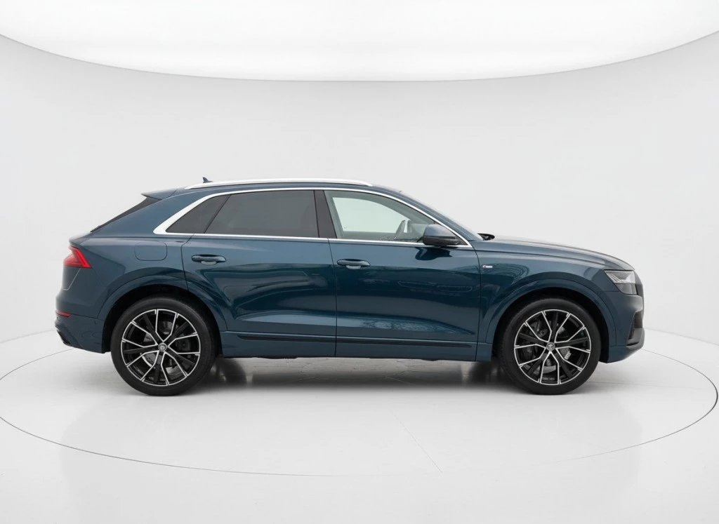 Audi Q8 – foto 6