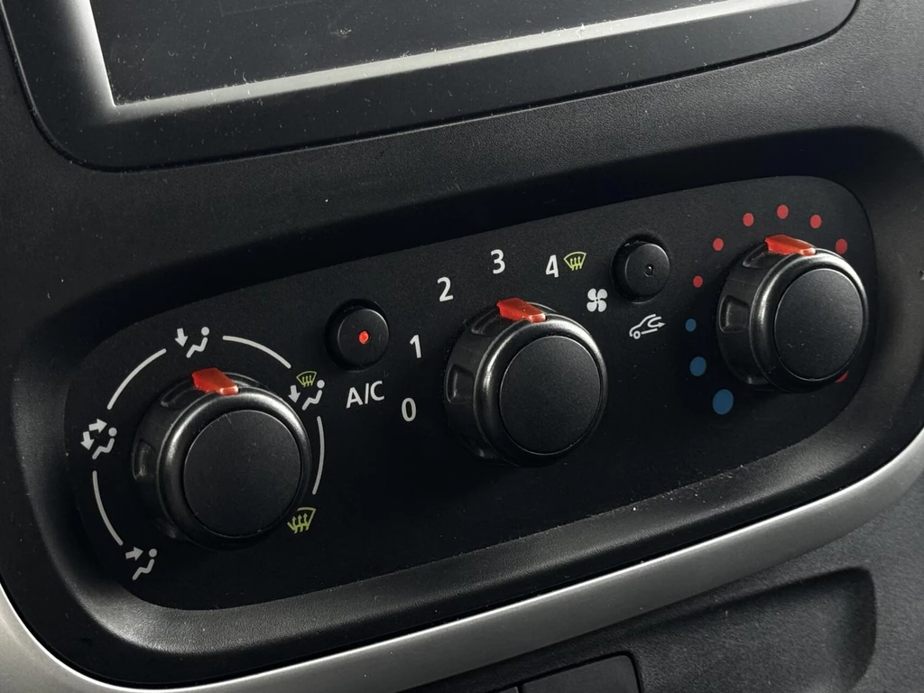 Nissan NV300 – foto 10