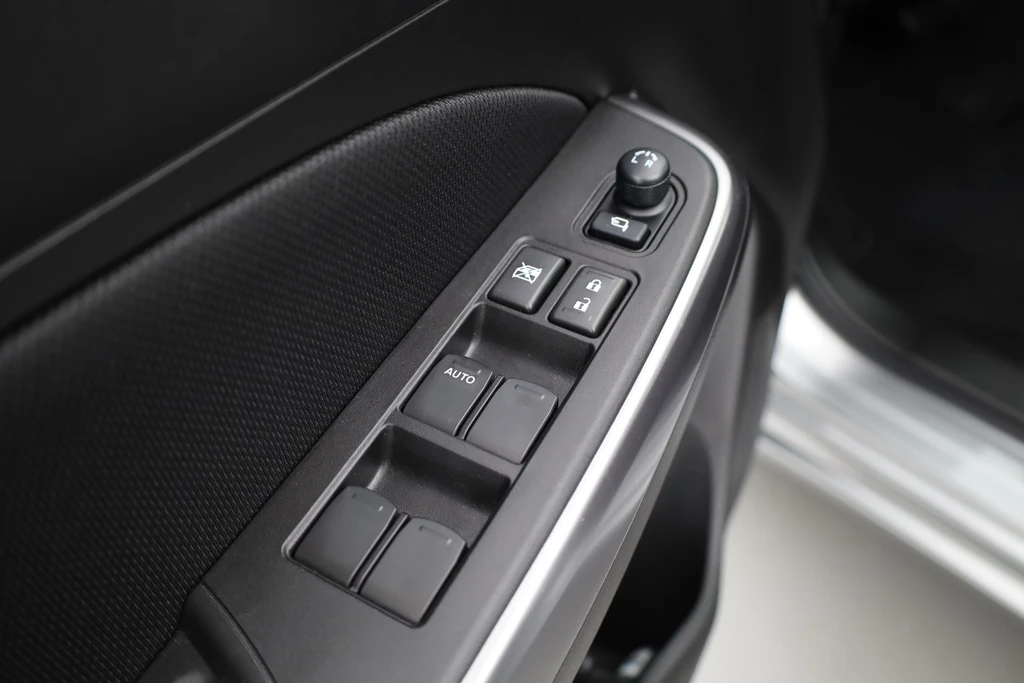 Suzuki Swift – foto 14