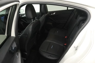 Ford Focus – thumbnail 23