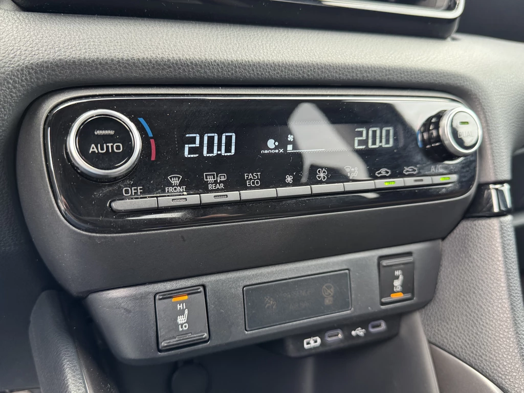 Toyota Yaris – foto 34