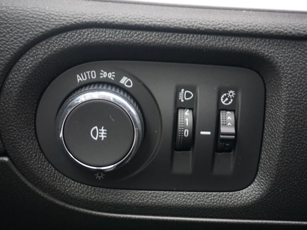 Opel Grandland – foto 13