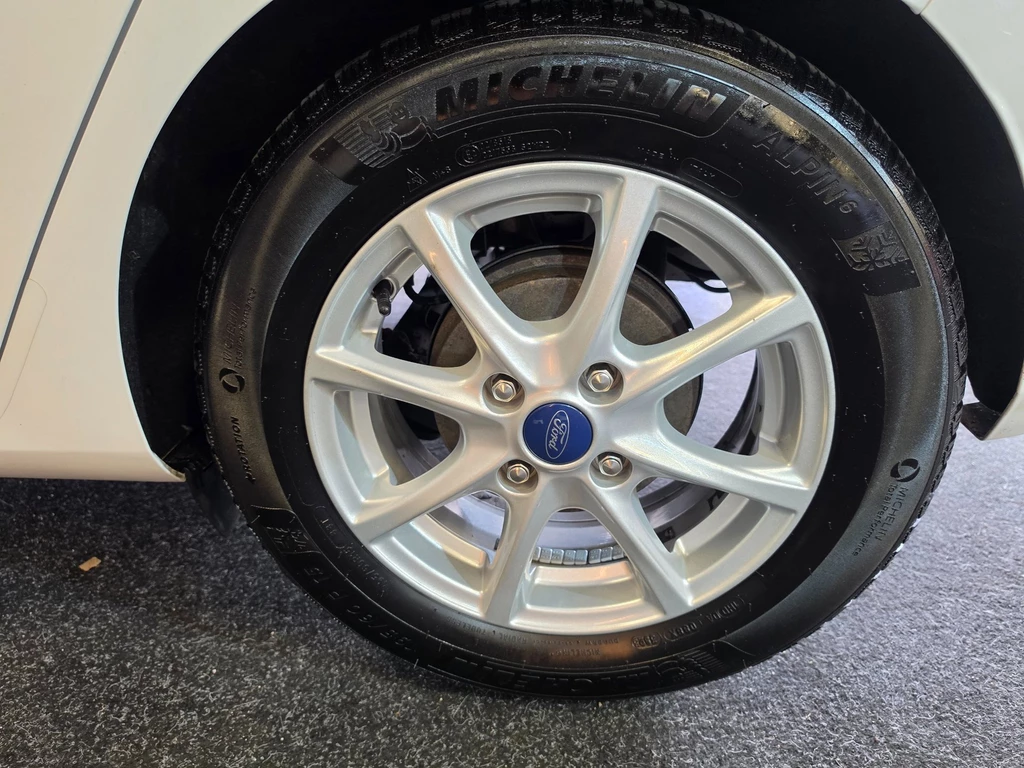 Ford Fiesta – foto 28