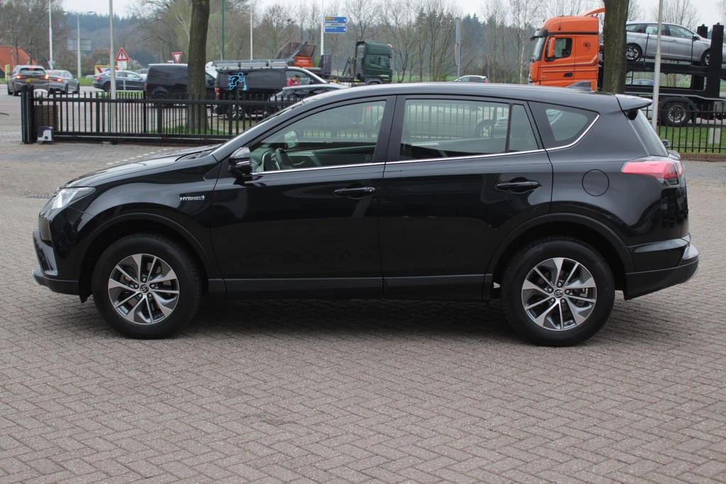 Toyota RAV4 – foto 2