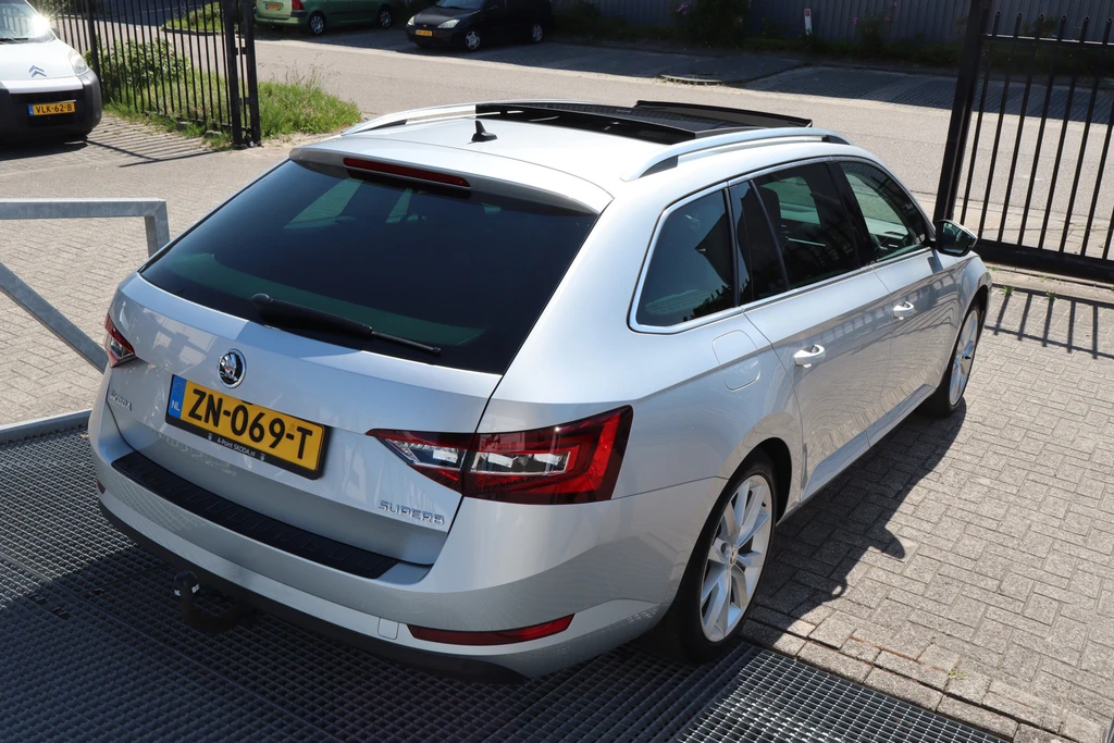 Škoda Superb – foto 5