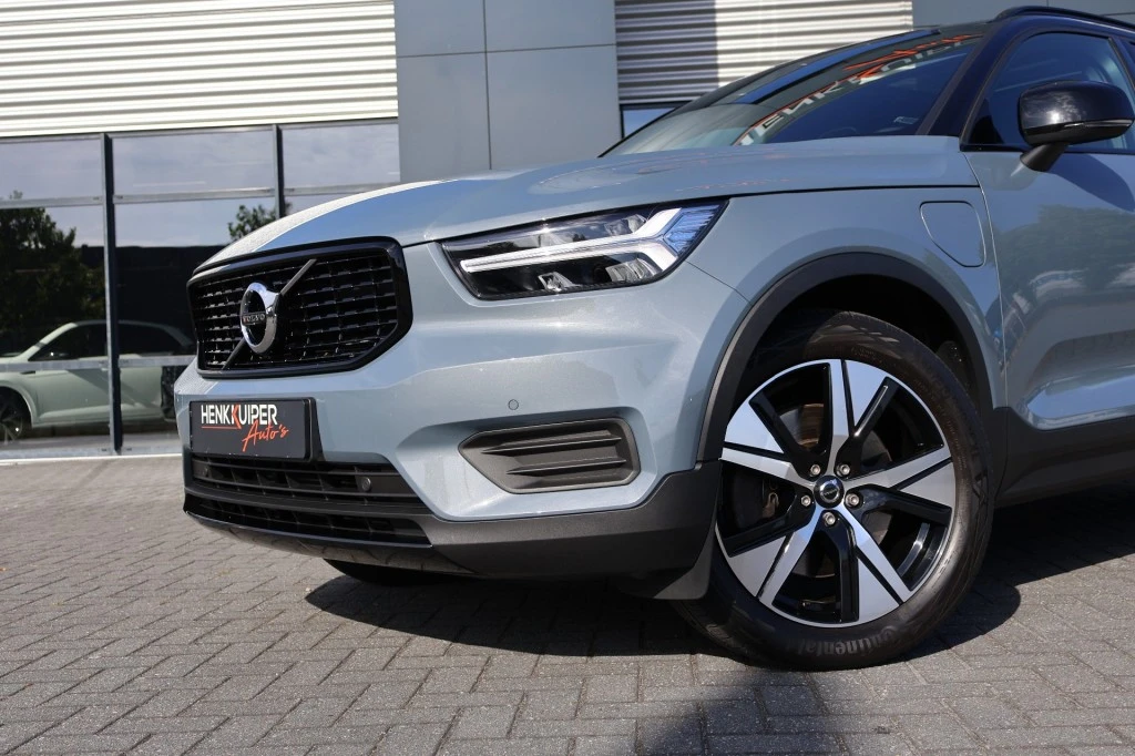 Volvo XC40 – foto 2