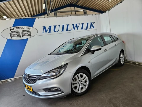 Opel Astra Sports Tourer 1.0 Business+ / Navi / Clima / NL Auto