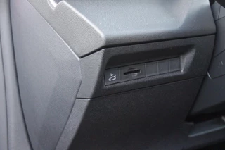 Peugeot 408 – thumbnail 34