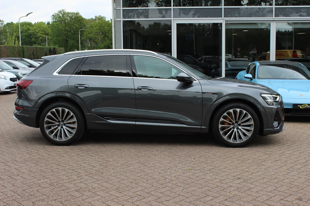 Audi e-tron – foto 5