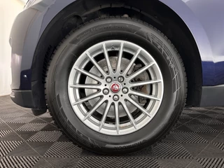 Jaguar F-PACE – thumbnail 27