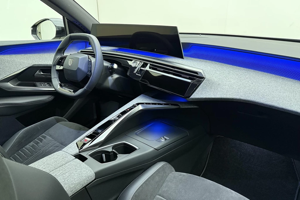 Peugeot e-3008 – foto 10