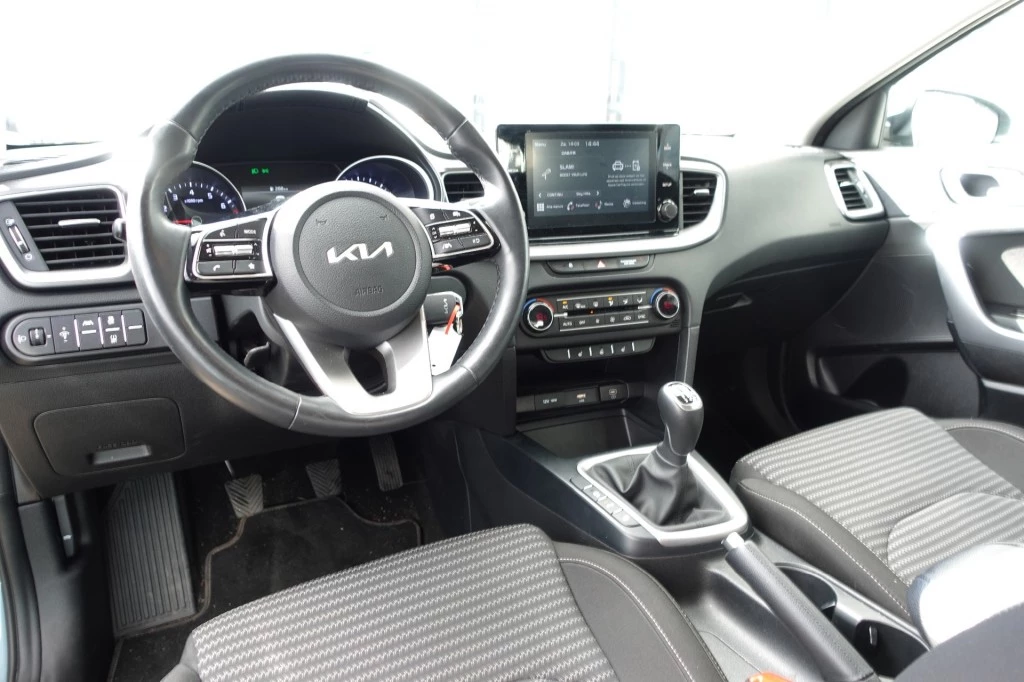 Kia XCeed – foto 16