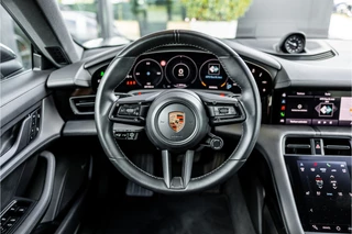 Porsche Taycan – thumbnail 16