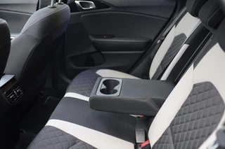 Kia ProCeed – thumbnail 13
