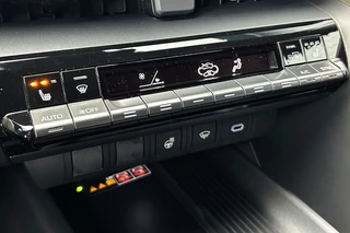 Toyota C-HR – thumbnail 22