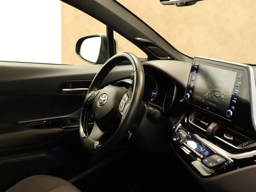 Toyota C-HR – foto 20