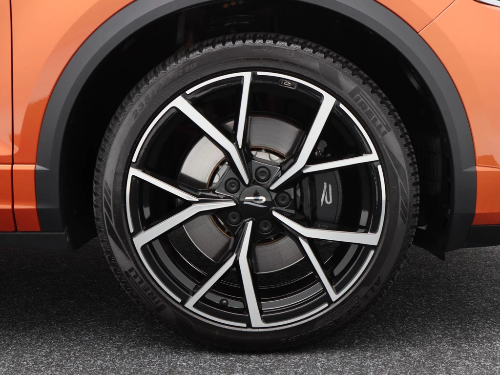 Volkswagen T-Roc – foto 15