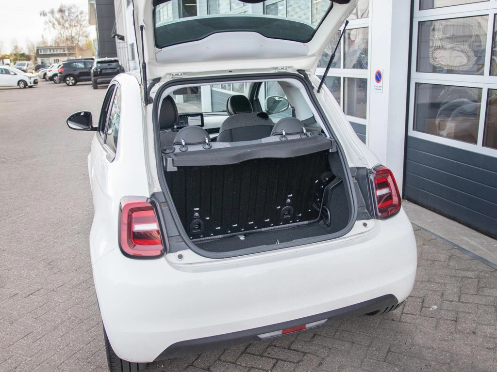 Fiat 500e – foto 24