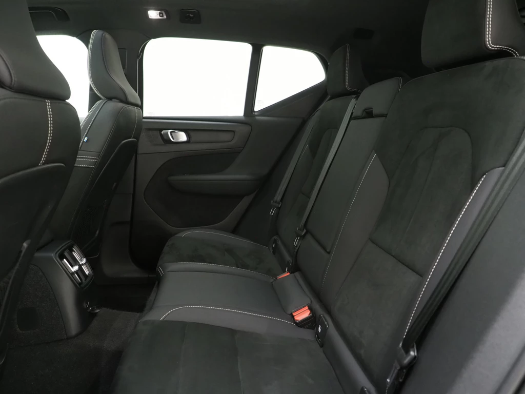 Volvo XC40 – foto 40