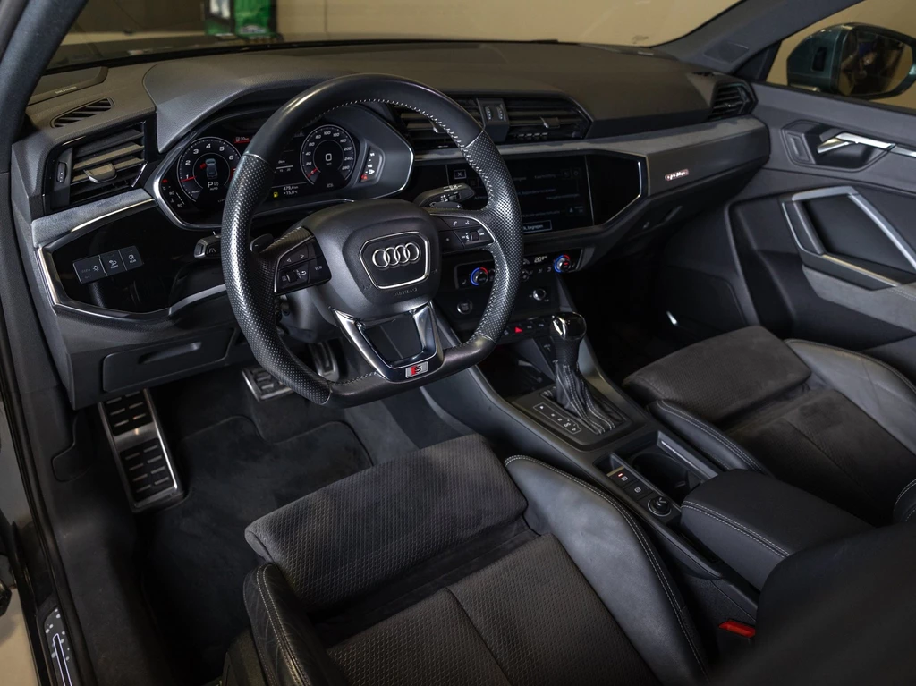 Audi Q3 – foto 21