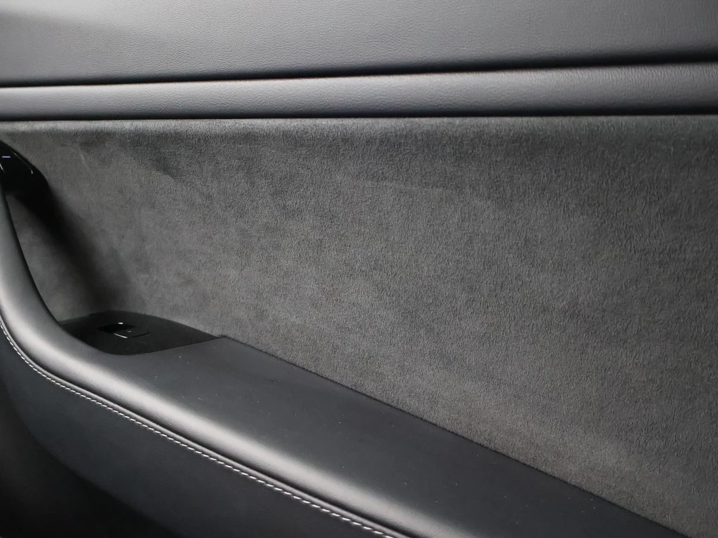 Tesla Model 3 – foto 32