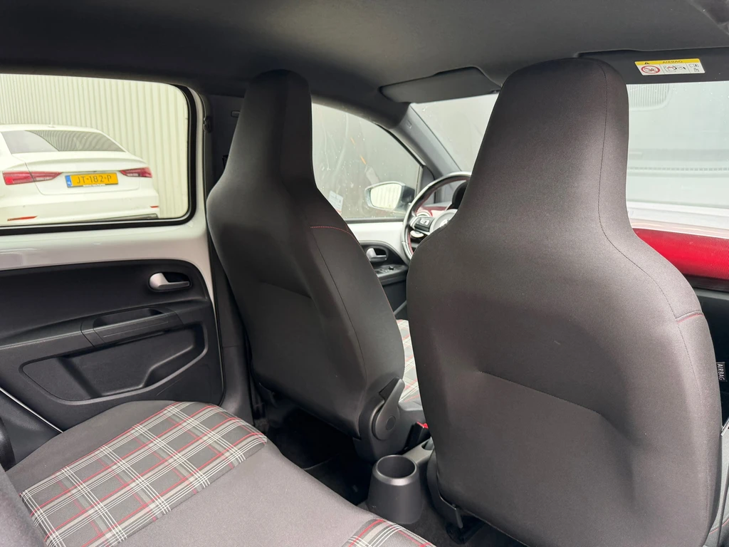 Volkswagen up! – foto 30