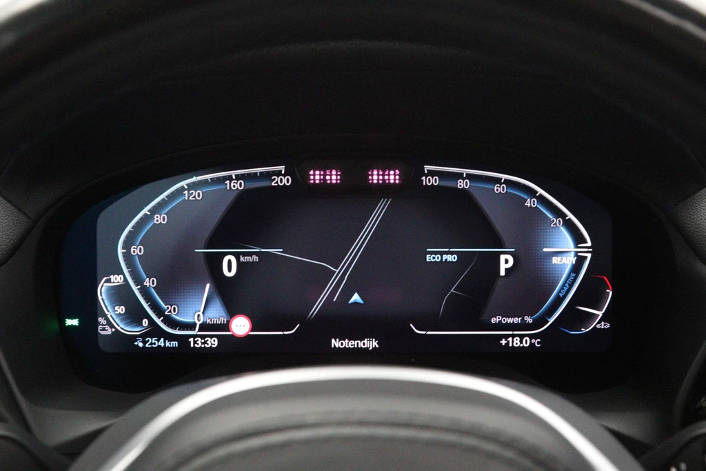 BMW iX3 – foto 12