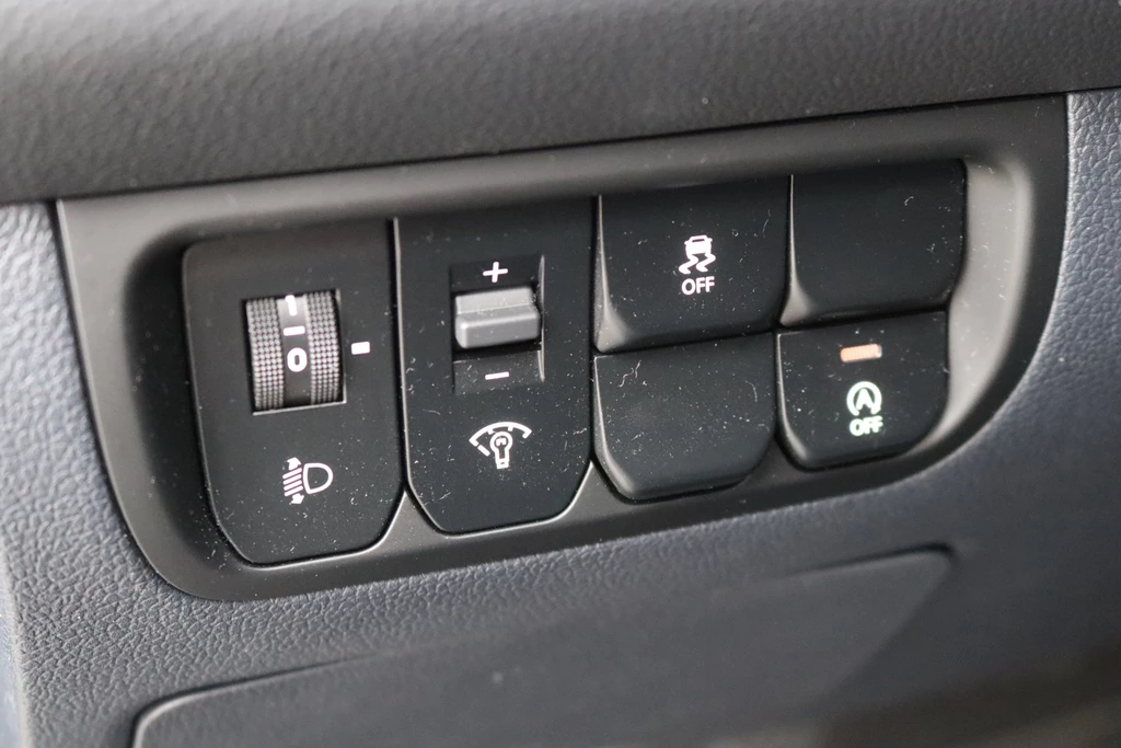 Kia Rio – foto 24