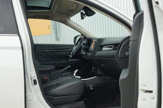 Mitsubishi Outlander – thumbnail 9