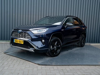 Toyota RAV4 – thumbnail 4