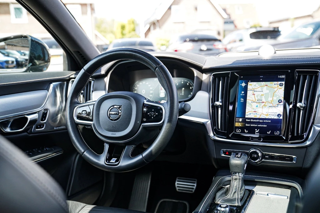 Volvo S90 – foto 17