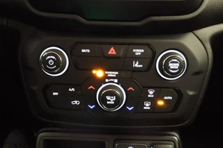 Jeep Renegade – thumbnail 20