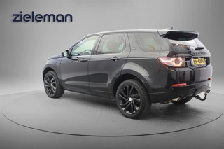 Land Rover Discovery Sport – thumbnail 3