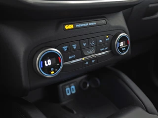 Ford Kuga – thumbnail 11