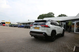 Toyota RAV4 – thumbnail 12