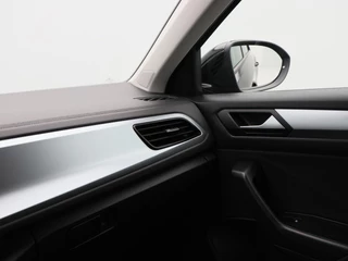 Volkswagen T-Roc – thumbnail 29