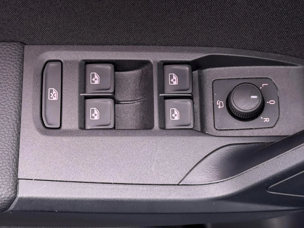 SEAT Ibiza – foto 25