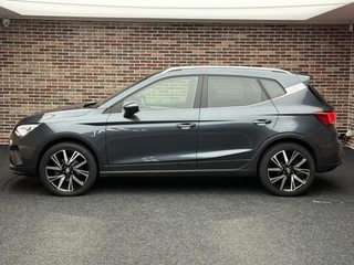 SEAT Arona – thumbnail 2