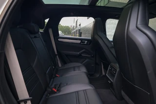 Porsche Cayenne – thumbnail 65