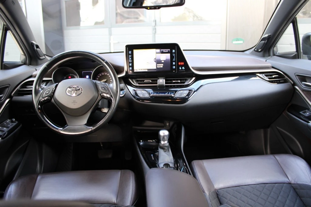 Toyota C-HR – foto 21