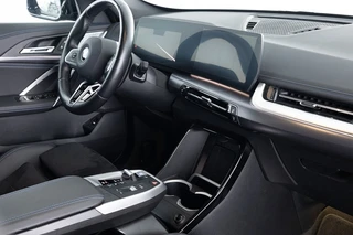 BMW iX1 – thumbnail 8