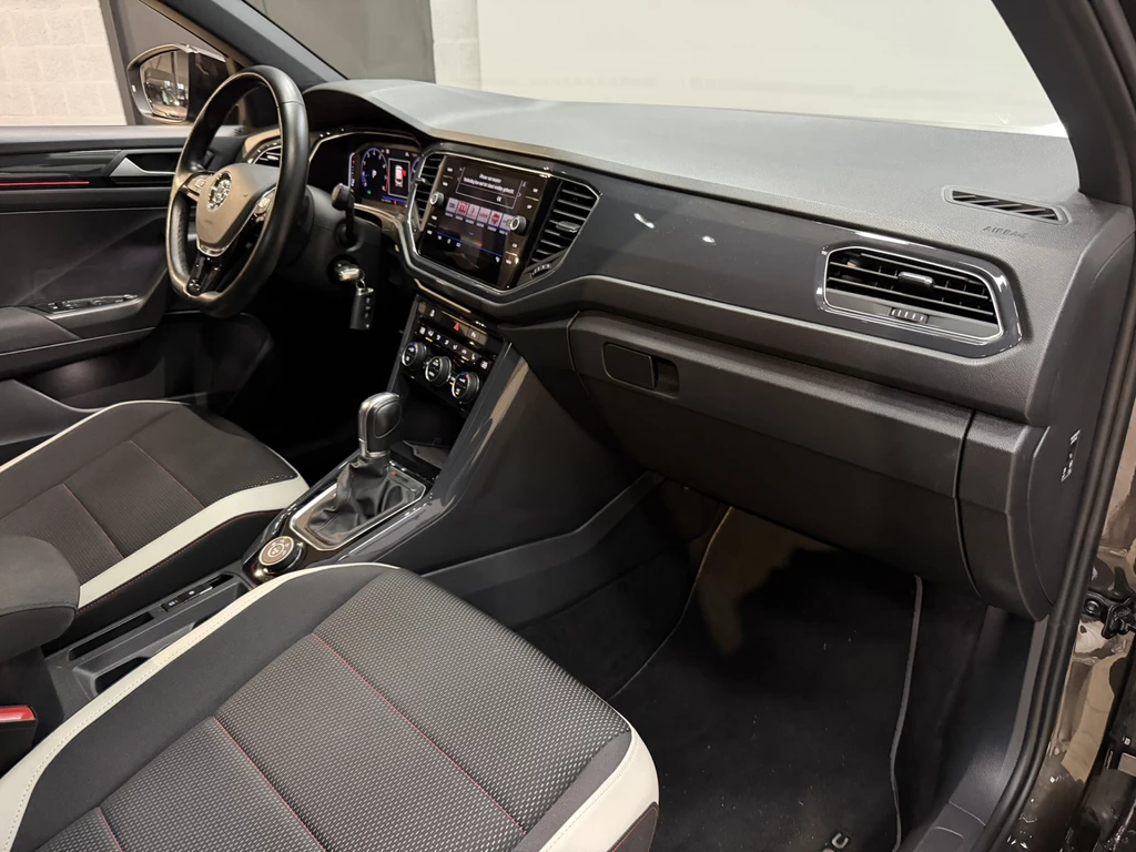 Volkswagen T-Roc – foto 28