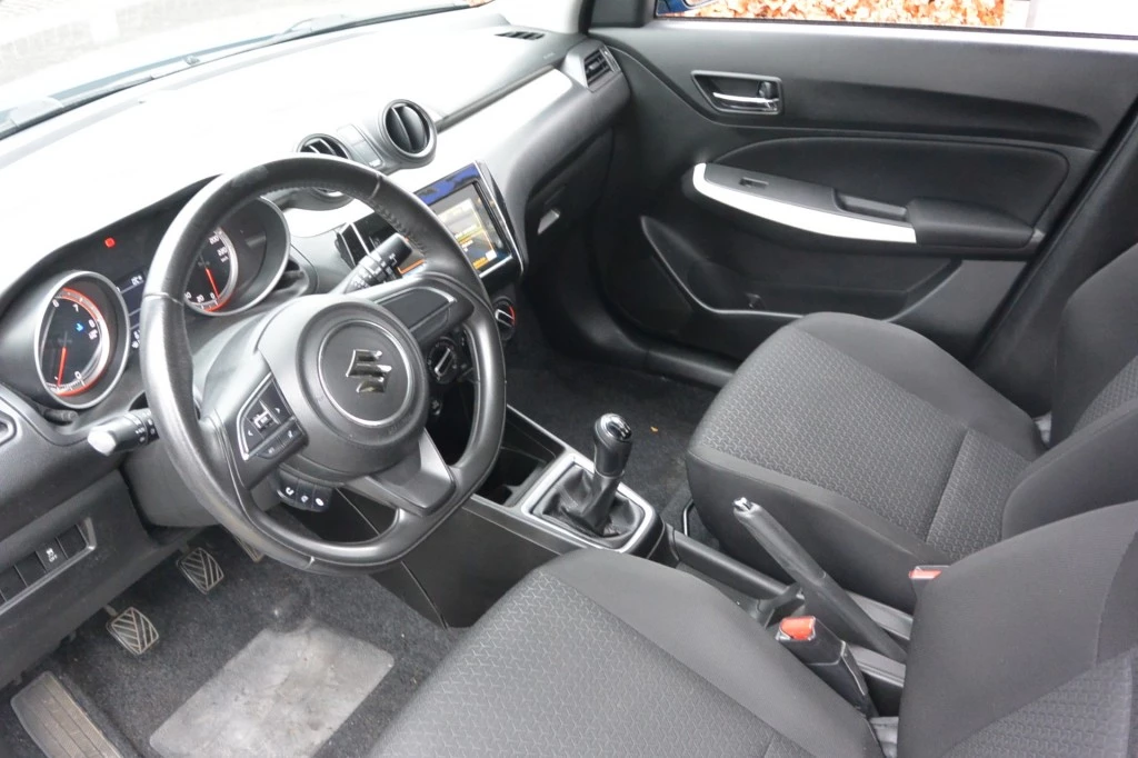 Suzuki Swift – foto 18