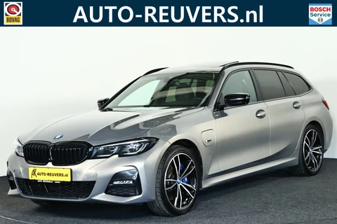 BMW 3 Serie Touring 330e xDrive M-Sport Pro / Opendak / ACC / Memory / Trekhaak