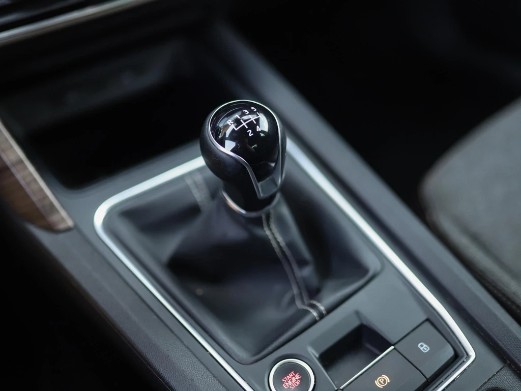 SEAT Leon – foto 44