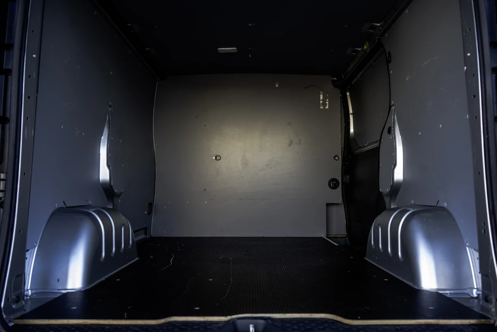 Opel Vivaro – foto 12