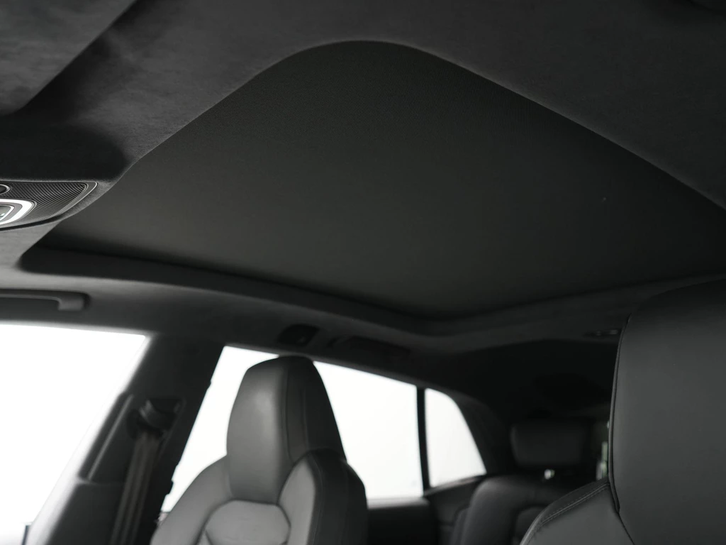 Audi RSQ8 – foto 53